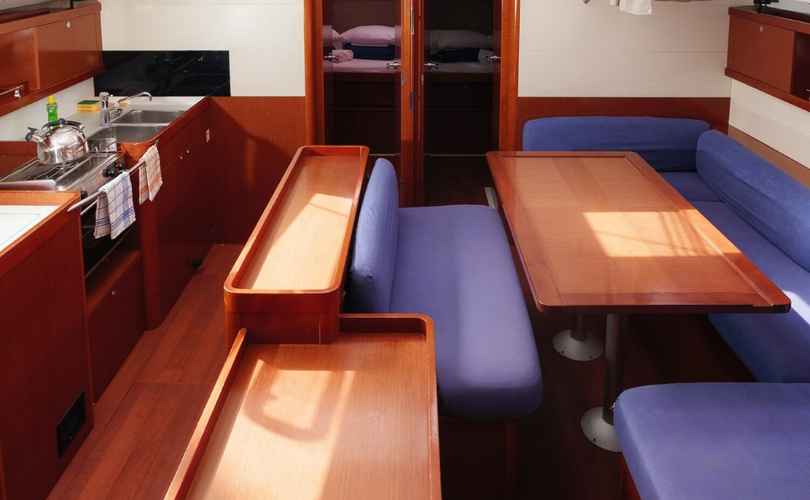 Photo Oceanis 50 Family (2012)