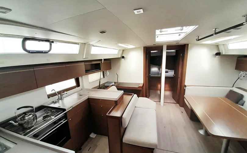 Oceanis 51.1