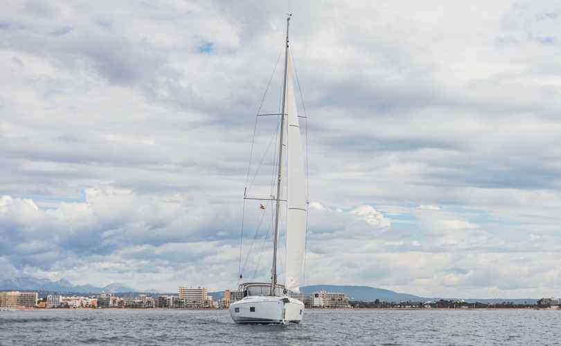 Oceanis 51.1
