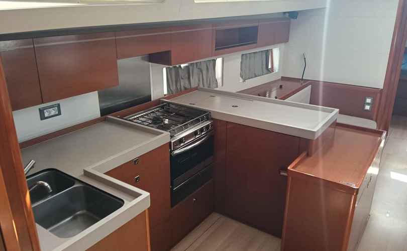 Oceanis 55.1