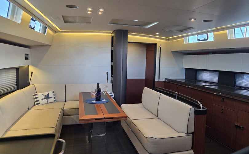 Photo Oceanis Yacht 62 (2017)