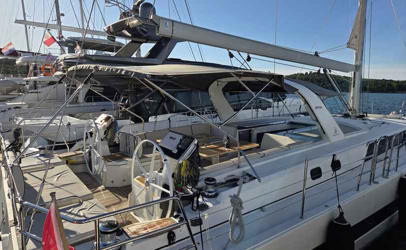 Photo Oceanis Yacht 62 (2017)