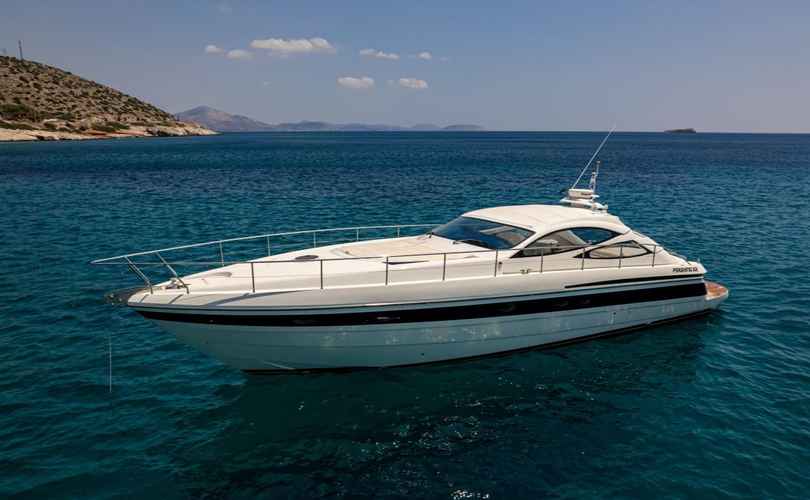 Pershing 52