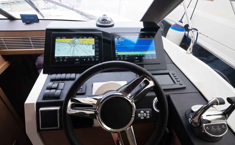 Photo Prestige 420 Fly (2025)