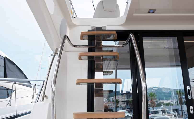 Photo Prestige 420 Fly (2025)