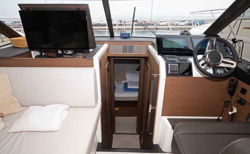 Photo Prestige 420 Fly (2025)