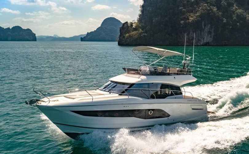 Photo Prestige 420 Fly (2022)