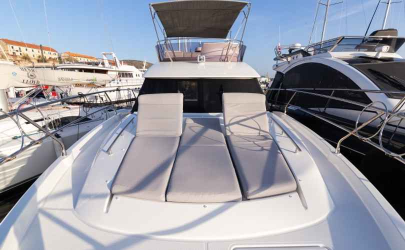 Photo Prestige 420 Fly (2022)