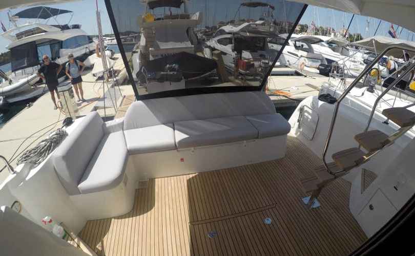 Photo Prestige 420 Fly (2022)