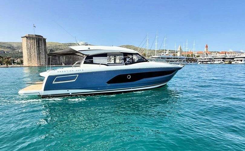 Photo Prestige 420 S (2022)