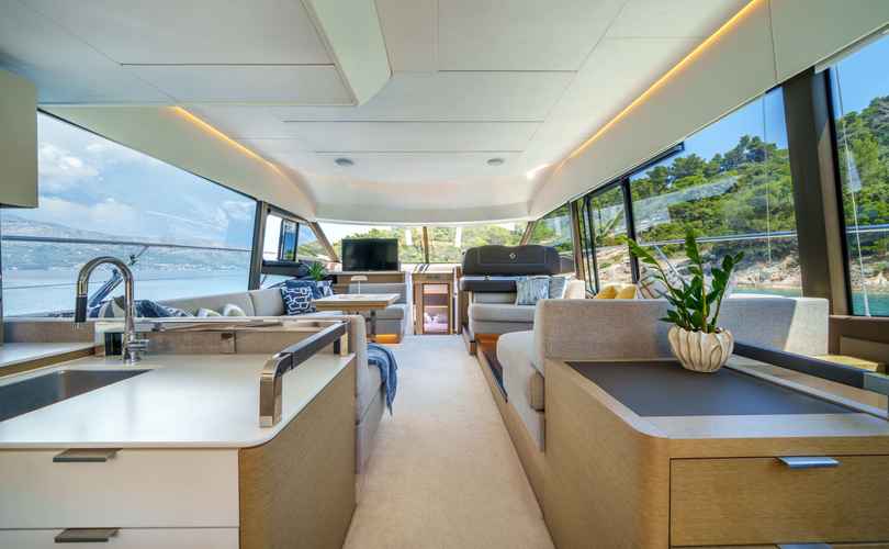 Photo Prestige 590 Fly (2022)