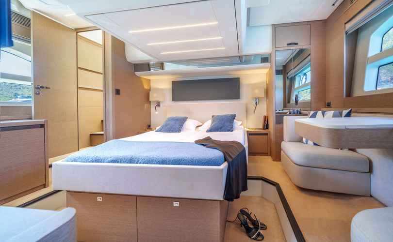 Photo Prestige 590 Fly (2022)