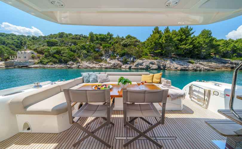 Photo Prestige 590 Fly (2022)