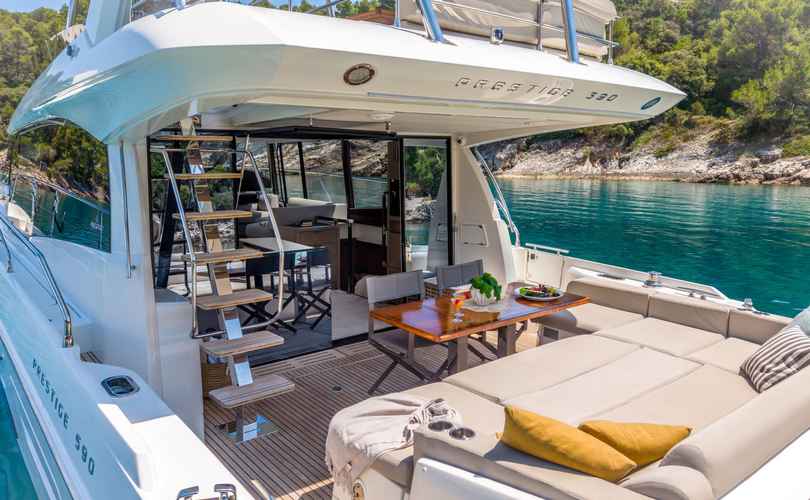 Photo Prestige 590 Fly (2022)