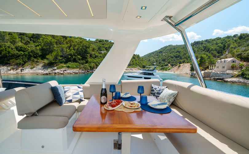 Photo Prestige 590 Fly (2022)