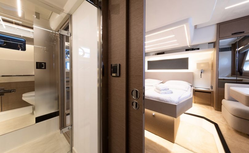Photo Prestige 590 Fly (2022)