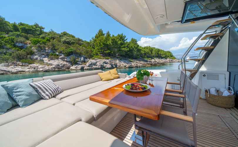 Photo Prestige 590 Fly (2022)