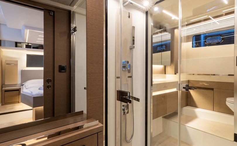 Photo Prestige 590 Fly (2022)