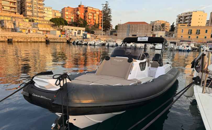 Cayman 28.0 Executive