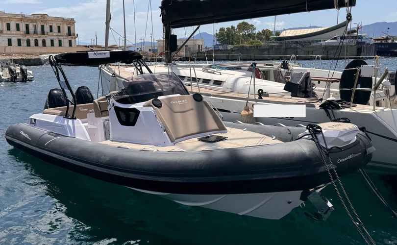 Cayman 28.0 Executive