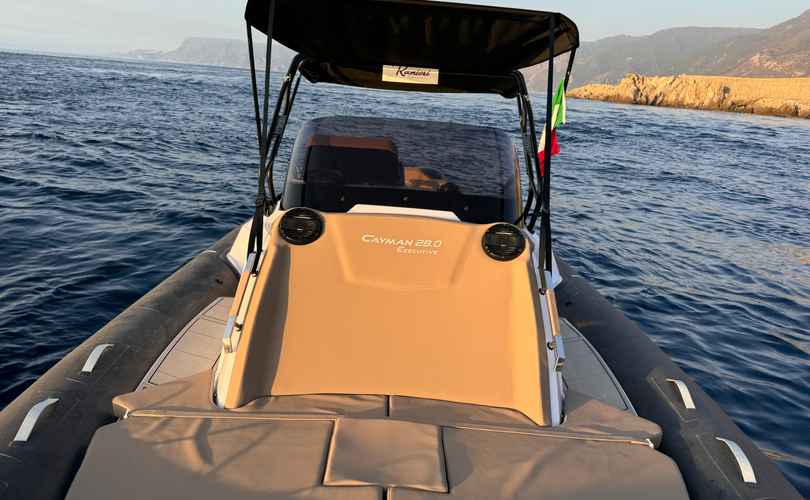 Cayman 28.0 Executive