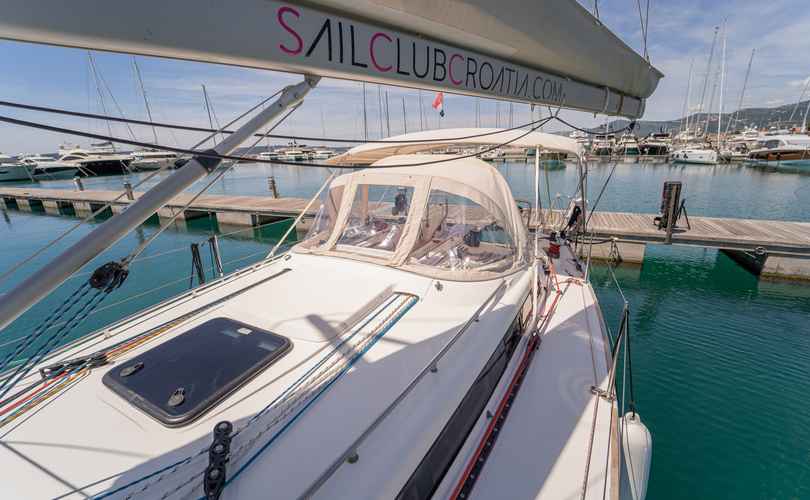 Photo Salona 38 (2014)