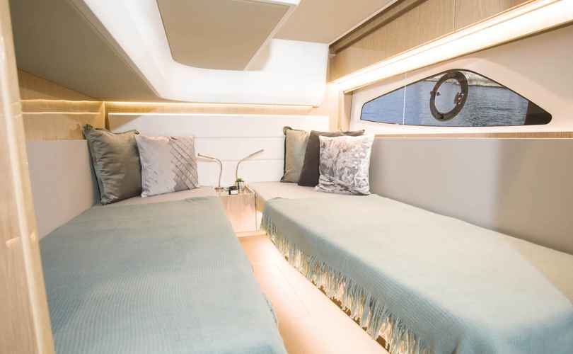 Photo Sealine C390 (2020)