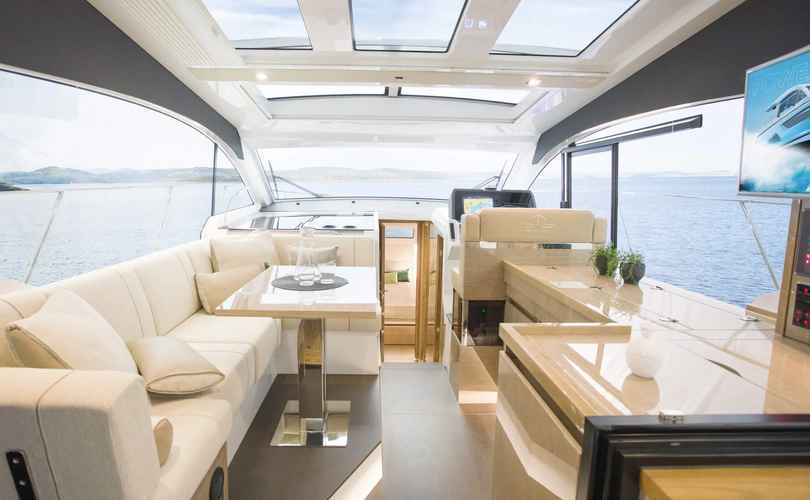 Photo Sealine C390 (2020)