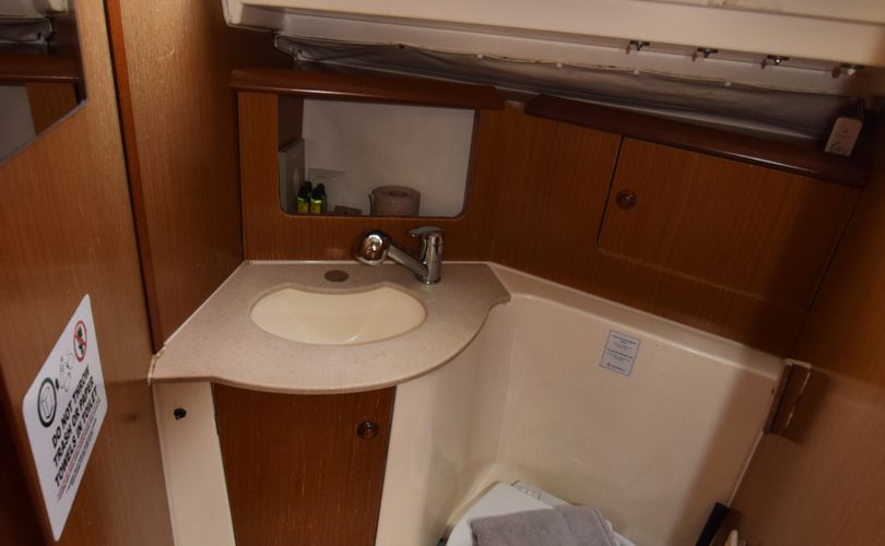 Photo Sun Odyssey 32i (2008)
