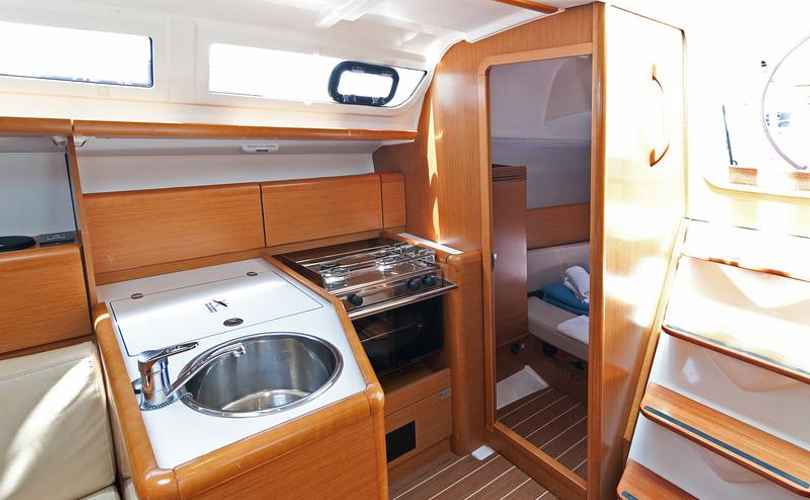 Photo Sun Odyssey 33i (2011)