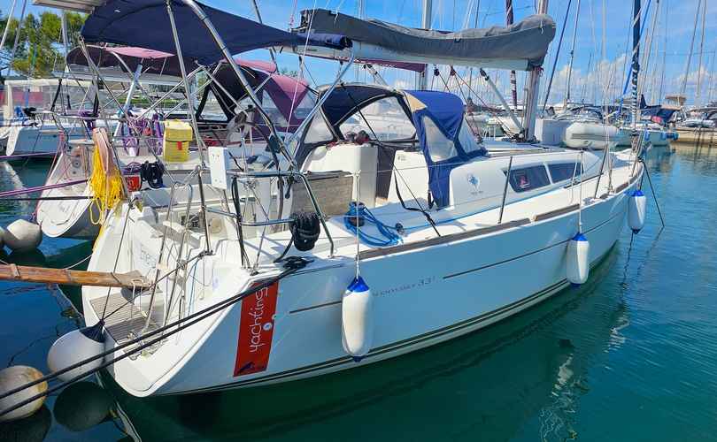 Sun Odyssey 33i