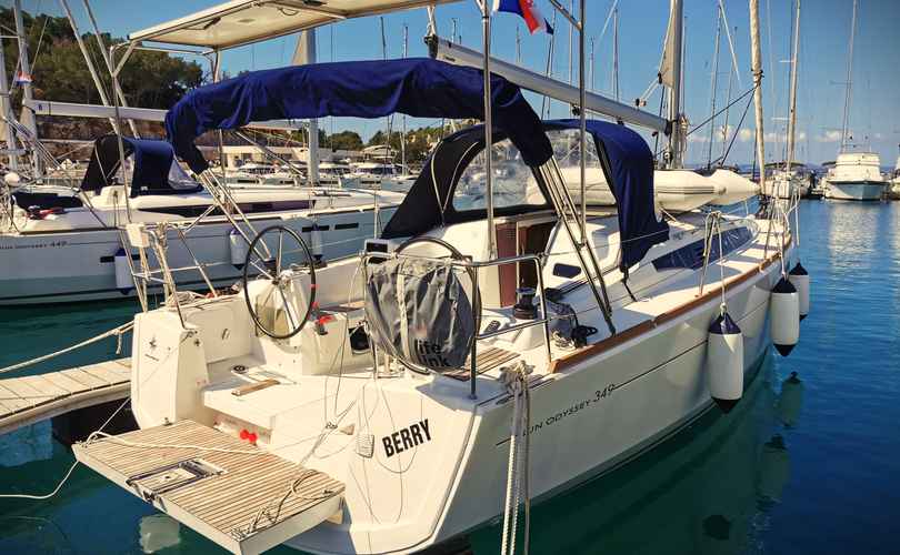 Sun Odyssey 349