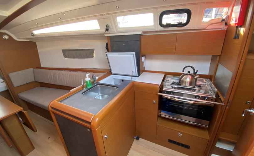 Photo Sun Odyssey 349 (2023)