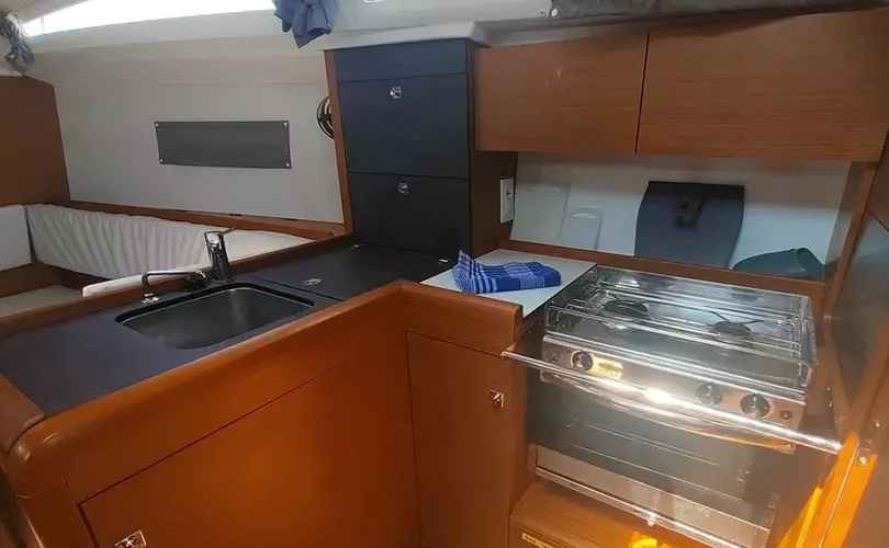 Photo Sun Odyssey 349 (2024)