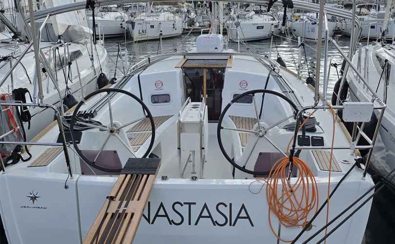 Sun Odyssey 349