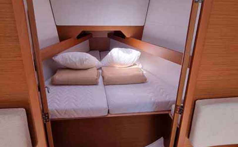 Sun Odyssey 349