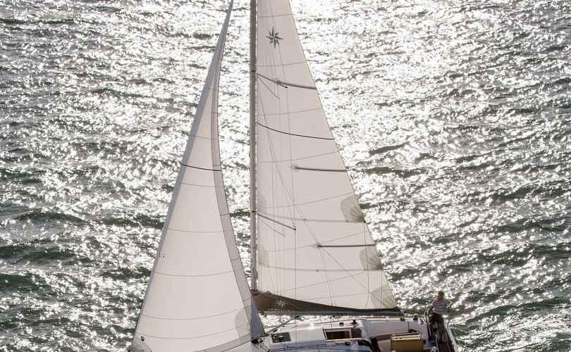 Sun Odyssey 349