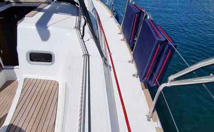 Sun Odyssey 349