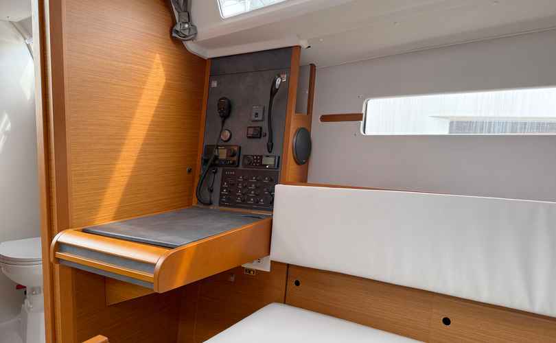 Sun Odyssey 349
