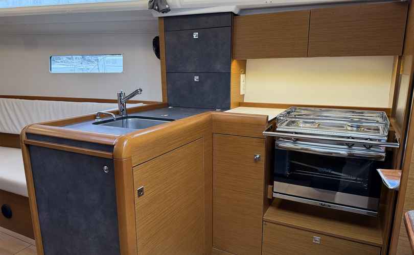 Photo Sun Odyssey 349 (2023)