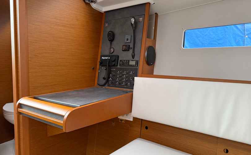 Photo Sun Odyssey 349 (2025)