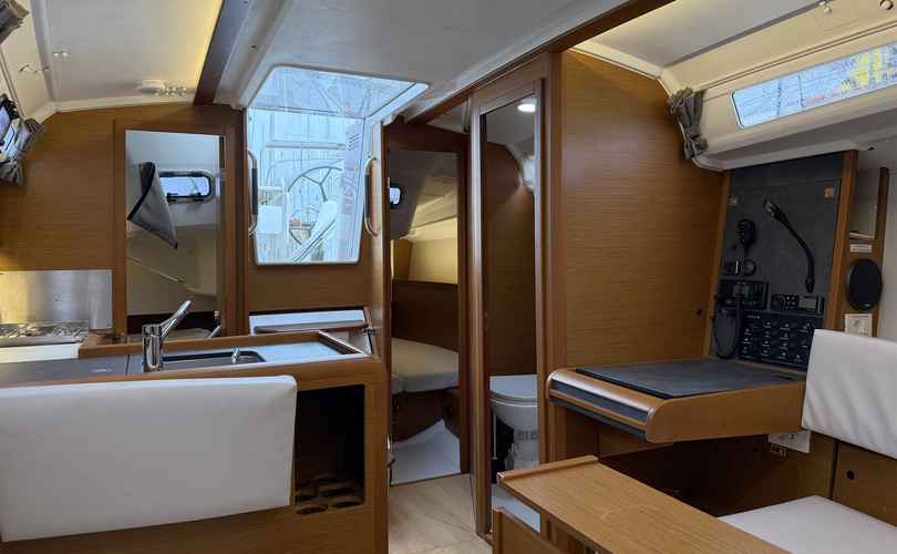Photo Sun Odyssey 349 (2023)