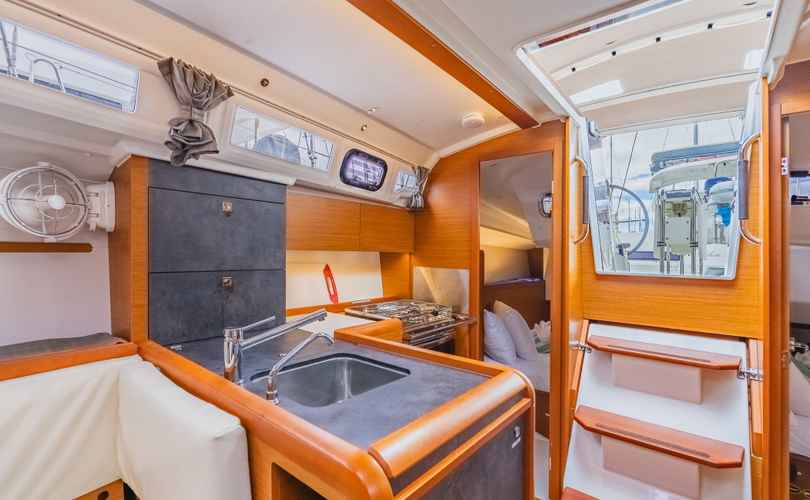 Photo Sun Odyssey 349 (2024)