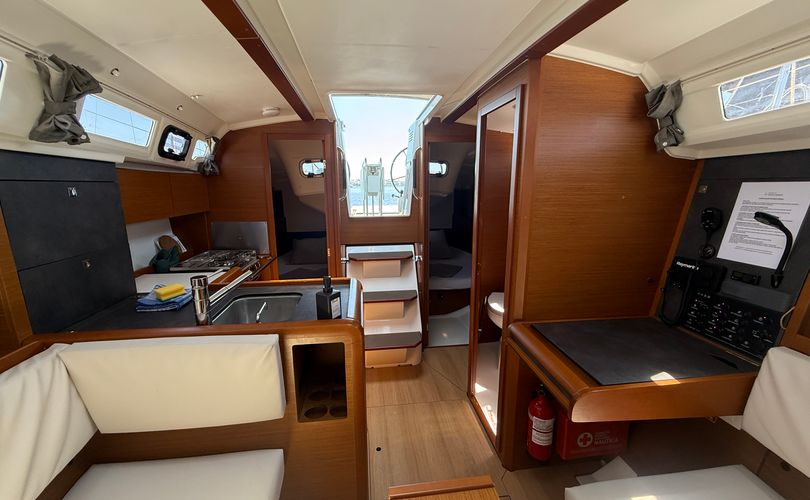Photo Sun Odyssey 349 (2024)