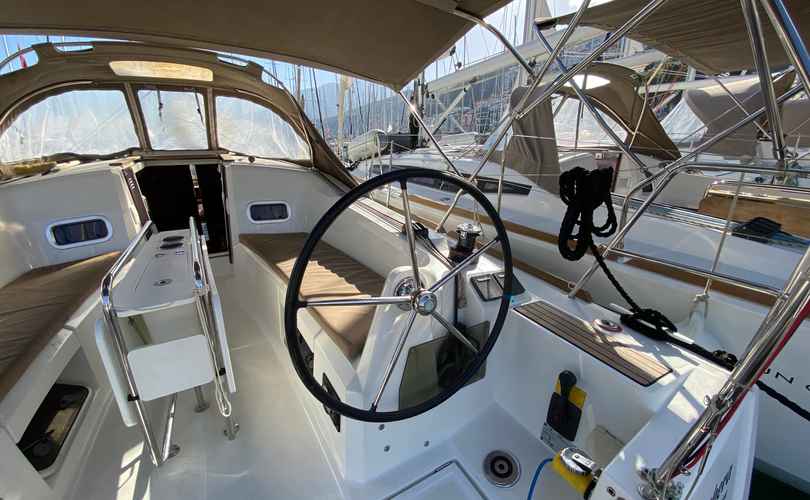 Sun Odyssey 349