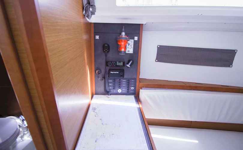 Sun Odyssey 349