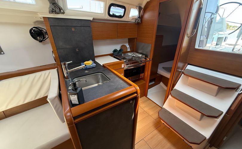 Photo Sun Odyssey 349 (2024)
