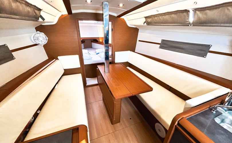 Photo Sun Odyssey 349 (2024)