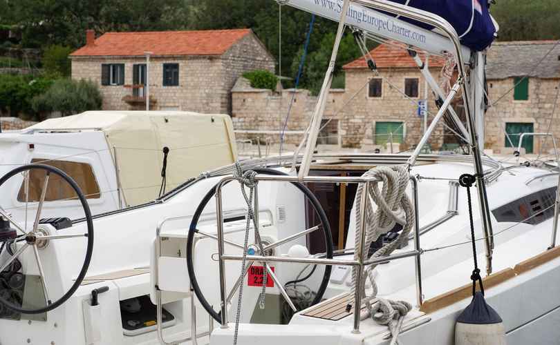 Photo Sun Odyssey 349 (2015)