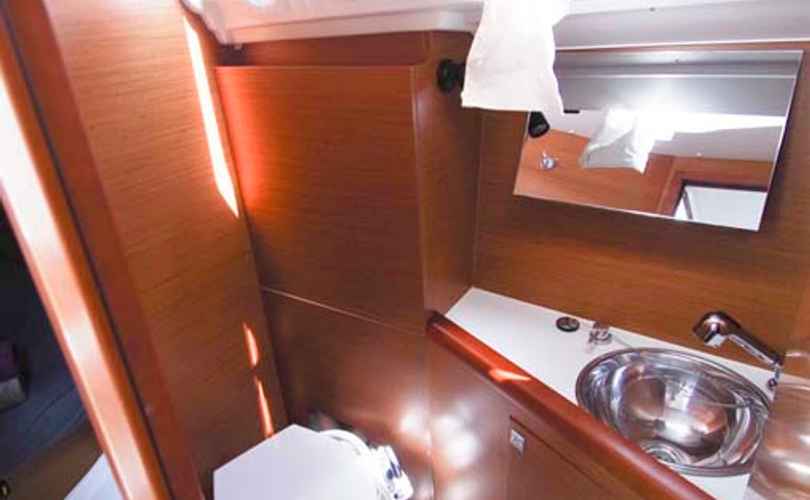Sun Odyssey 349